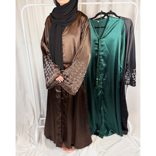 NAILA ABAYA